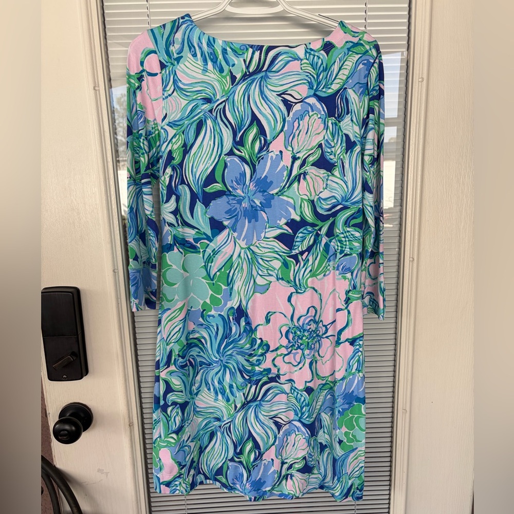 Lilly Pulitzer Sophie Floral Blue and Green Boat Neck, 3/4 length Sleeve, Small - Picture 3 of 4